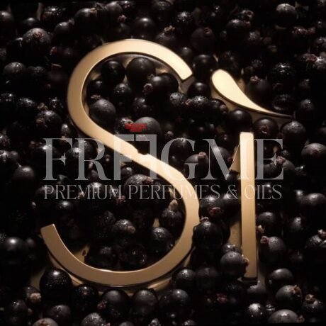 Si by Giorgio Armani – Fruity Fragrance